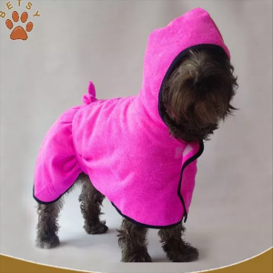 Cao hút ẩm sau chó giặt khăn khô