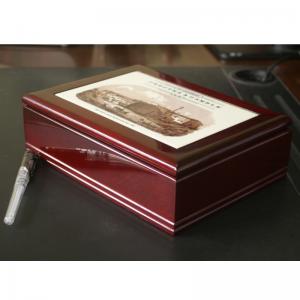 hộp lát gạch tráng men