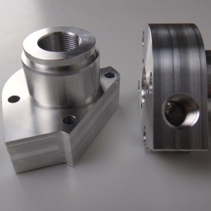 Ô tô tùy chỉnh phụ tùng