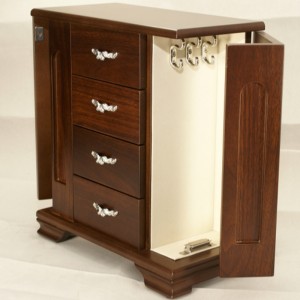 Hộp trang sức cổ điển