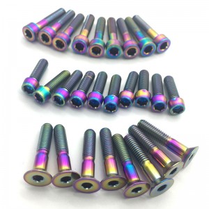 Bu lông titan và vít