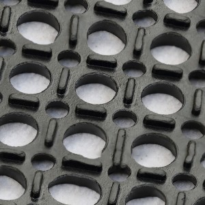 Cao su SBR lồng vào nhau Thảm cao su thoát nước cho khu nghỉ mát trượt tuyết và sân chơi