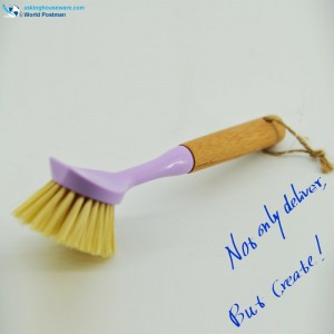 Bàn chải làm sạch tay cầm tre Akbrand