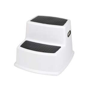 Phòng tắm cho trẻ mới biết đi ngồi xổm vệ sinh 2 bước với phân chống trượt