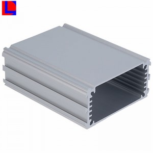 Tùy chỉnh các bộ phận đùn nhôm anodized đen / bạc