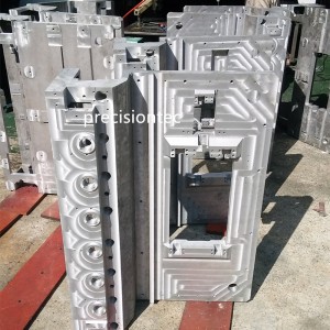 Thân phận máy móc