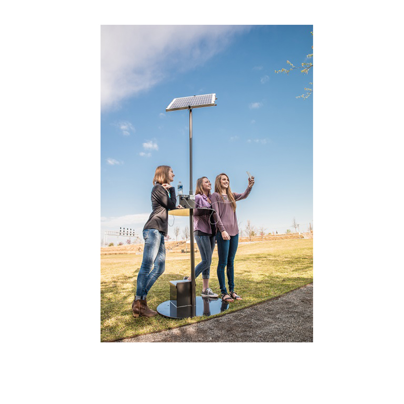 Solar Charge Cực Điện thoại di động Trạm sạc điện thoại Sử dụng ngoài trời