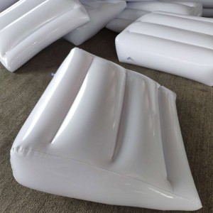 Tam giác bơm hơi Giường Wedge Gối / Đệm trắng