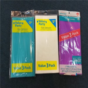 54x108 PVC PEVA Khăn trải bàn trắng In dùng một lần Thiết kế đồ họa Tấm bìa nhựa