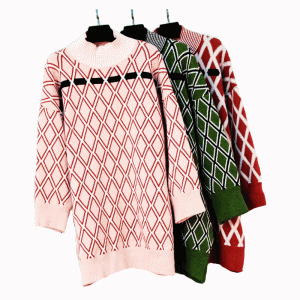 Áo len dệt kim một nửa cao cổ Plus