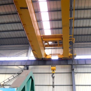 Cần cẩu đôi trên không với xe đẩy