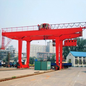 Cổng trục dầm đôi hình chữ U