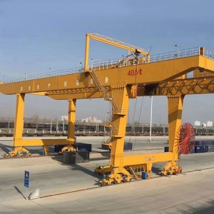 Cổng trục dầm đôi hình chữ U