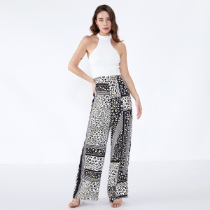 Quần sọc nữ hiện đại