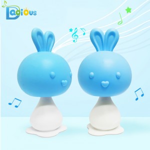 Bán buôn Tùy chỉnh nhai mềm Em bé lục lạc Đồ chơi Teether Bé mọc răng an toàn 100% Silicone Teether