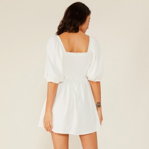 Oem Quần áo đơn giản giản dị xếp li đầm ngắn voan trắng