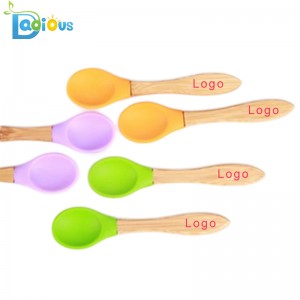 Logo tùy chỉnh Đồ dùng cho trẻ em bằng tre Thực phẩm Lớp Silicone Thìa trẻ em BPA Miễn phí Thìa bé tự nhiên