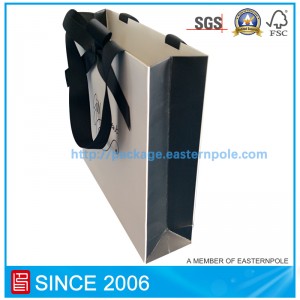 Túi giấy quà tặng thanh lịch với thiết kế tùy chỉnh