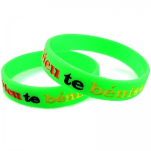 Vòng đeo tay silicon
