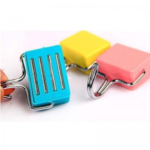 Móc từ nhựa mạnh mẽ