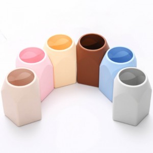Silicone trang điểm ống Sáng tạo đơn giản penholder silicone trang điểm bút văn phòng cung cấp bộ sưu tập thực tế của đồ trang trí nhà penholder đồ nội thất nhỏ