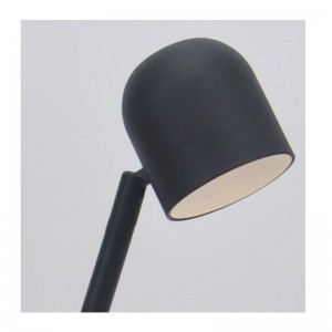 Đèn bàn LED có chức năng điều chỉnh