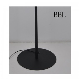 Đèn sàn với bóng cắt vải laser, đế phẳng