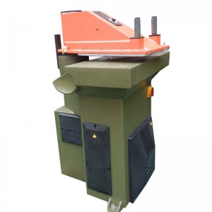 Giày làm cánh tay máy cắt cánh tay