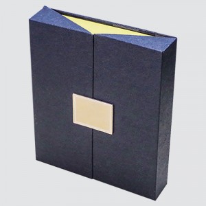 Hộp quà tặng đặc biệt tinh tế sang trọng