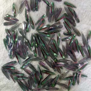 Đá đổi màu tổng hợp diaspore