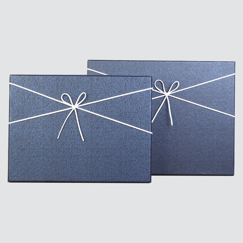 Phong cách đơn giản Quần áo Hộp Kích thước Cap Trang trí Bow Tie Hộp quà tặng