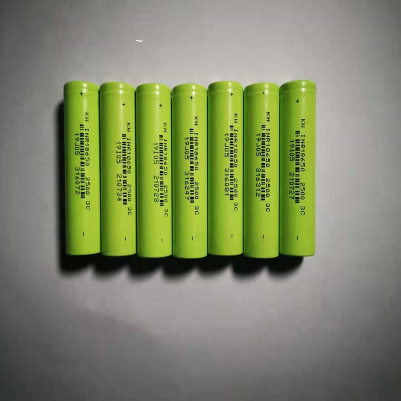 Pin lithium 18650 2600mAh 3C