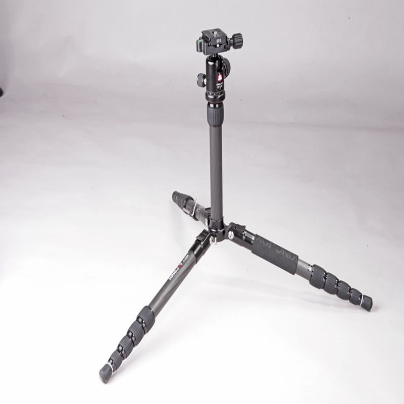 Kingjoy Portable Carbon Fiber Ảnh du lịch Chân máy chuyên nghiệp với đầu chân máy ảnh 1/4 