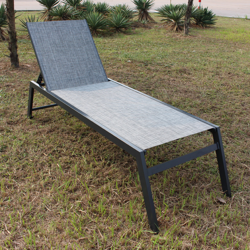 Alum sunlounger với bánh xe