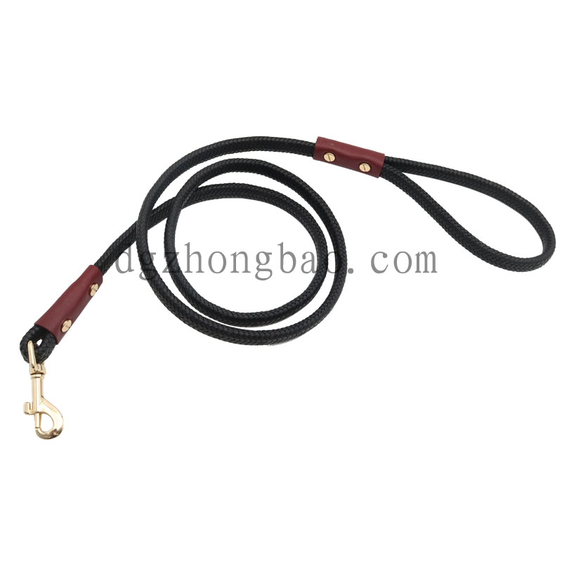 Dây xích thú cưng màu đen với da