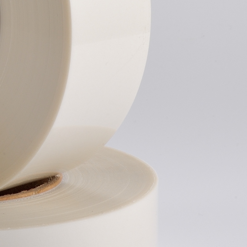 Phim dịch chuyển màu trắng