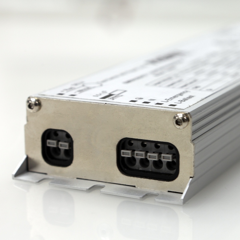 184009 FLUO AC + BỀN VỮNG KHẨN CẤP