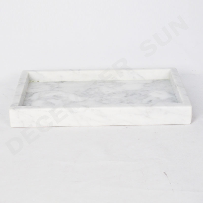 Bàn tay làm bằng đá cẩm thạch trắng