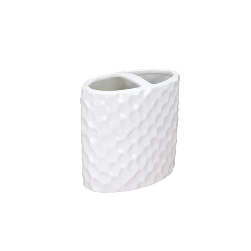 Bộ phụ kiện phòng tắm mặt gốm trắng