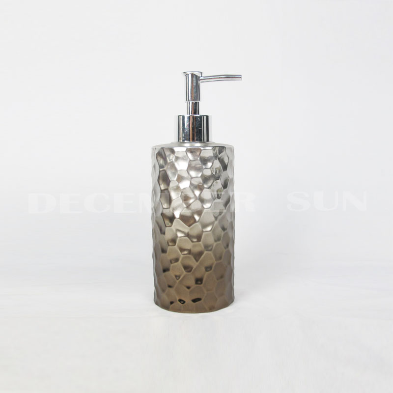 2019 Bộ phụ kiện phòng tắm bằng gốm bán chạy