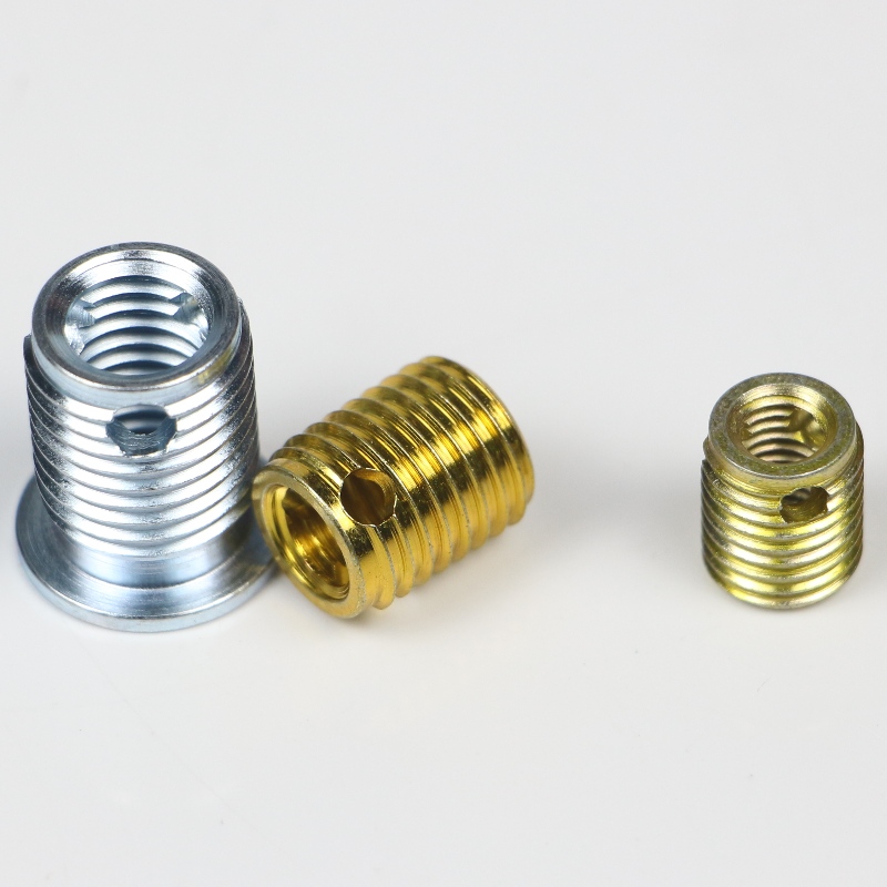 308 000 080.500 308 M8 * 1.25 * 12 * 1.5 * 14L chèn tự khai thác với 3 lỗ không có cổ phiếu 500K