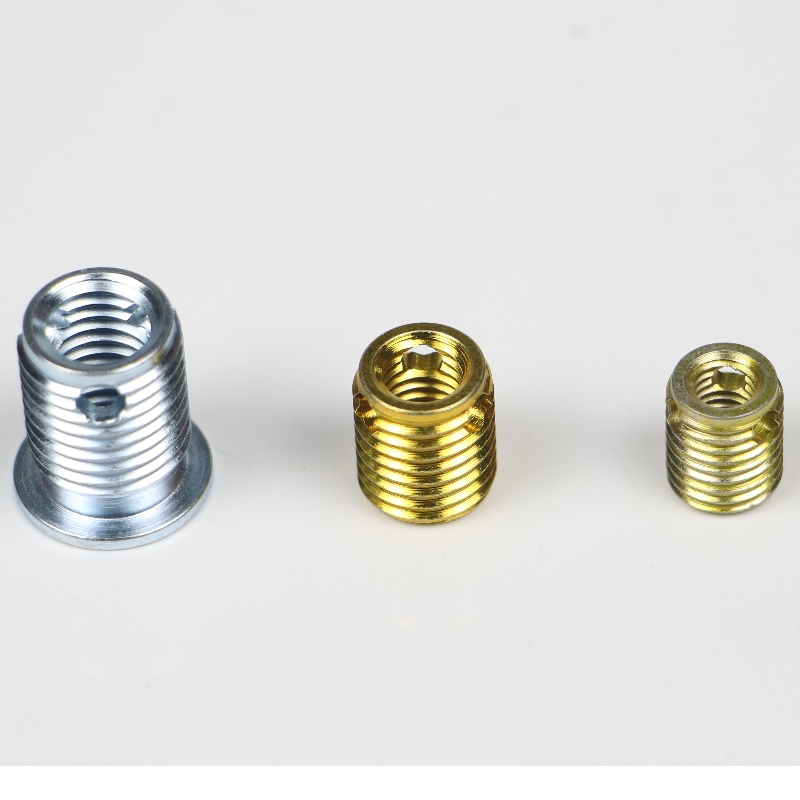 308 000 120.500 308 M12 * 1.75 * 16 * 1.75 * 22L chèn tự khai thác với 3 lỗ không có cổ phiếu 500K