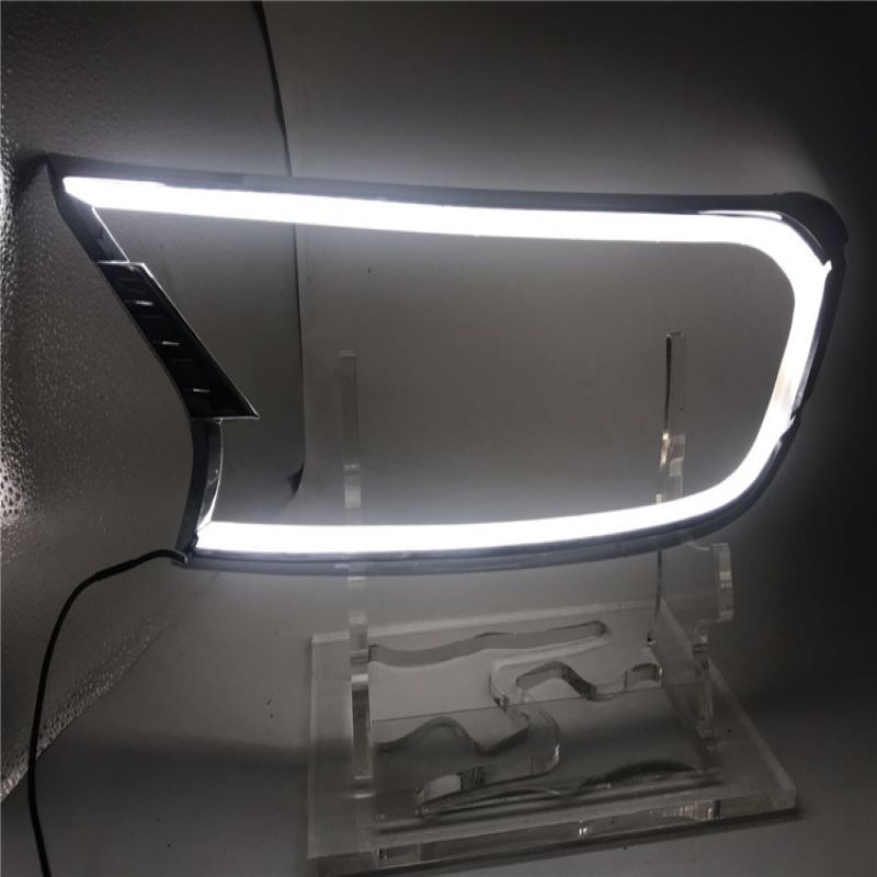 Ánh sáng ban ngày cho đội biệt động Ford chiến tê tê-thẩm-8,Che đèn hiệu cho đội kiểm lâm què-tê-8