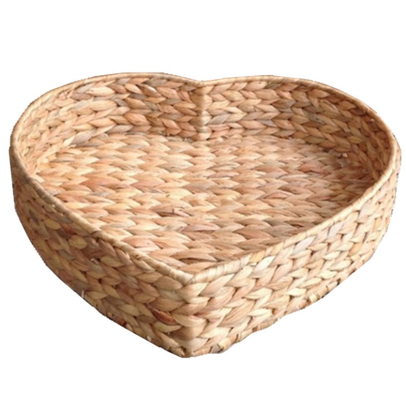 Giỏ lục bình hình trái tim