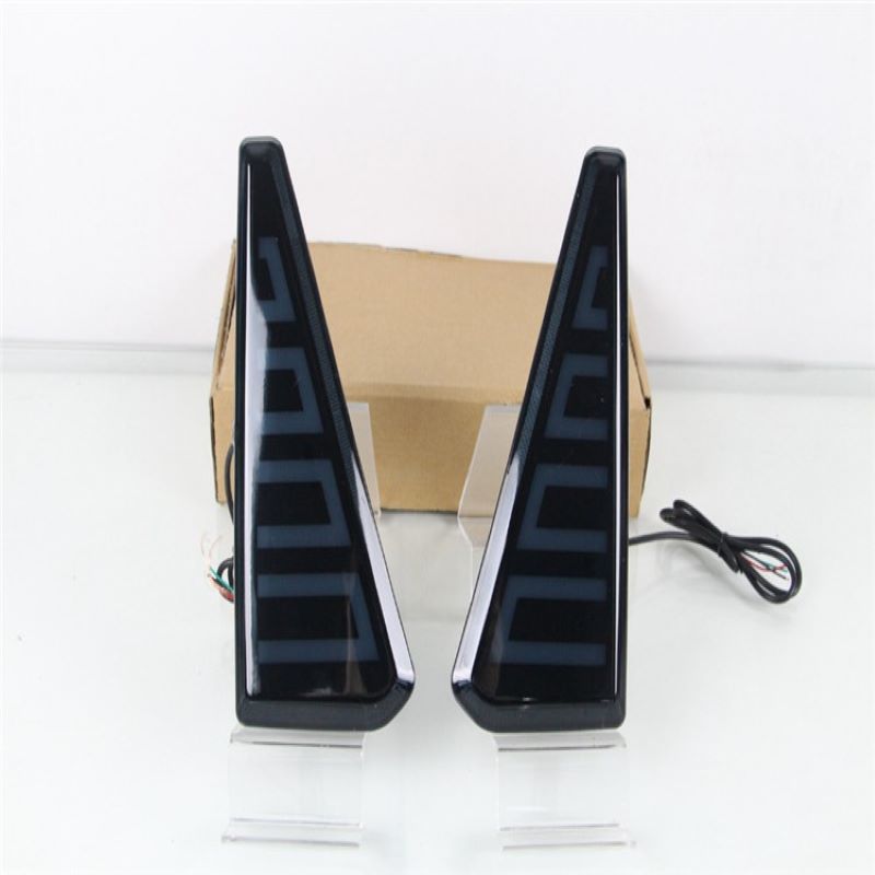 Đèn phanh cho chiếc Toyota Voxy Buổi bây bây giờ,