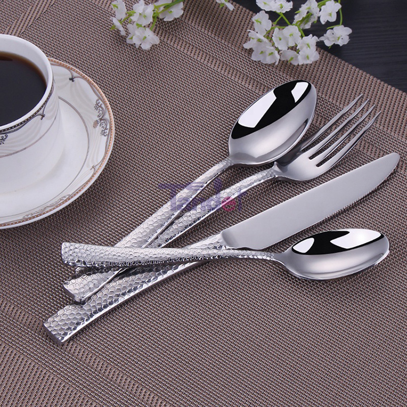 Gương bạc đặc biệt như một môi trường hữu ích, bóng loáng, dụng cụ làm bằng thép