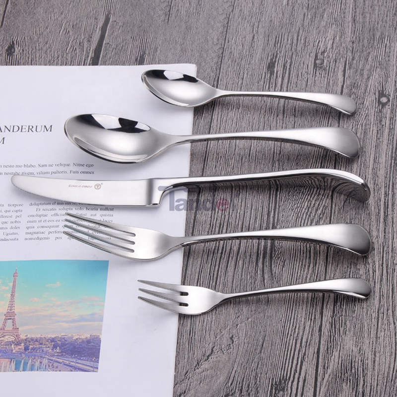 Đồ thiết kế cao cấp Thép Kitchen Nhà hàng Bàn bạc, đồ ngọt 24PCS Set.
