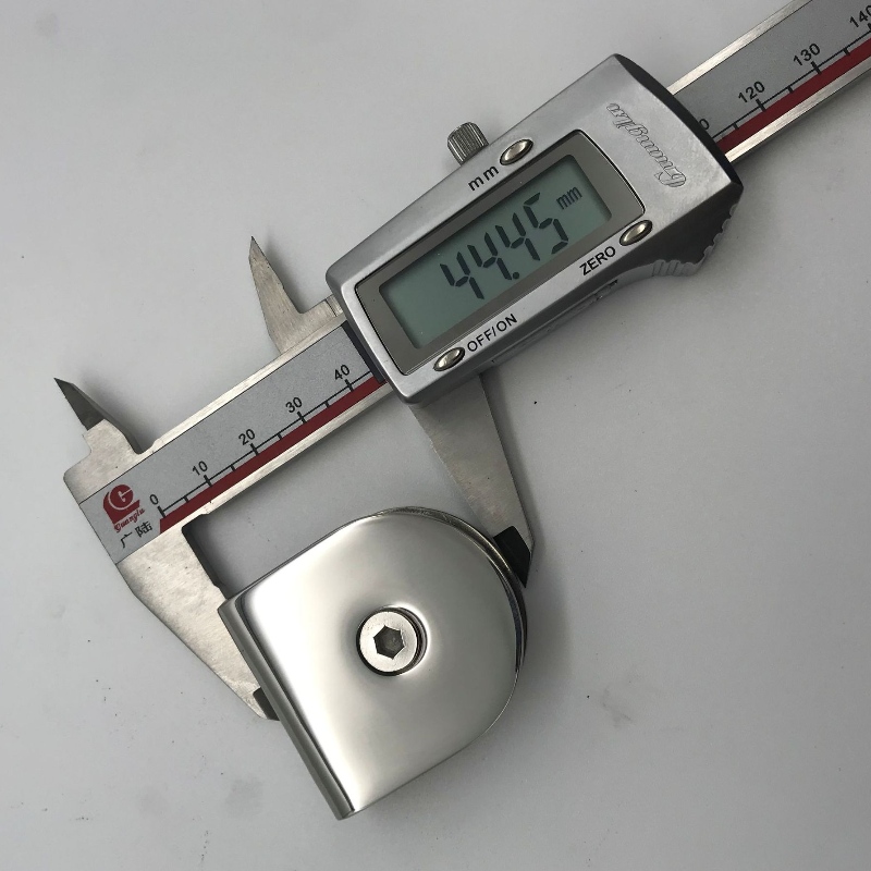 Mã phân tách thủy tinh thép thép thép thép thép 0 cấp kẹp thép bảo vệ khe phân tách phòng tắm