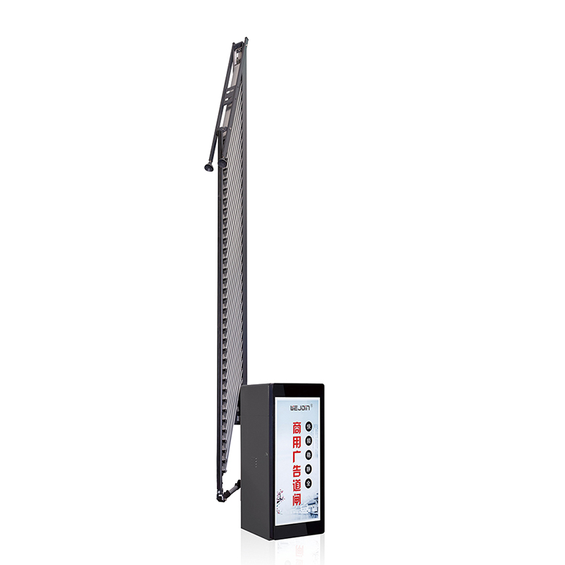 Sao lại đối đầu với quảng trường thương mại?