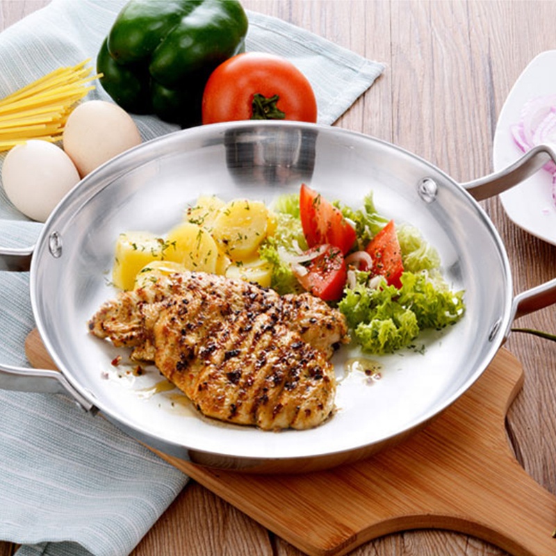 Tây Đức với hai đứa khác.